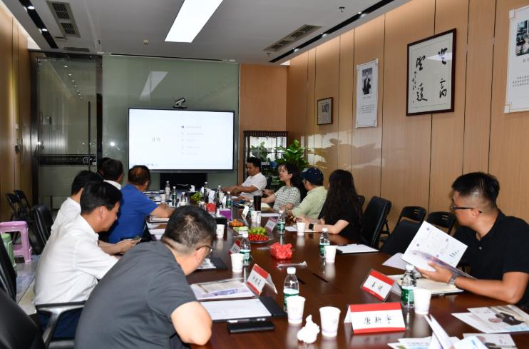 大連市人大常委會領導蒞臨達博生物調(diào)研考察